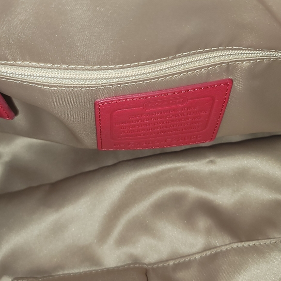 Coach Ashley Raspberry NWT - Picture 7 of 10